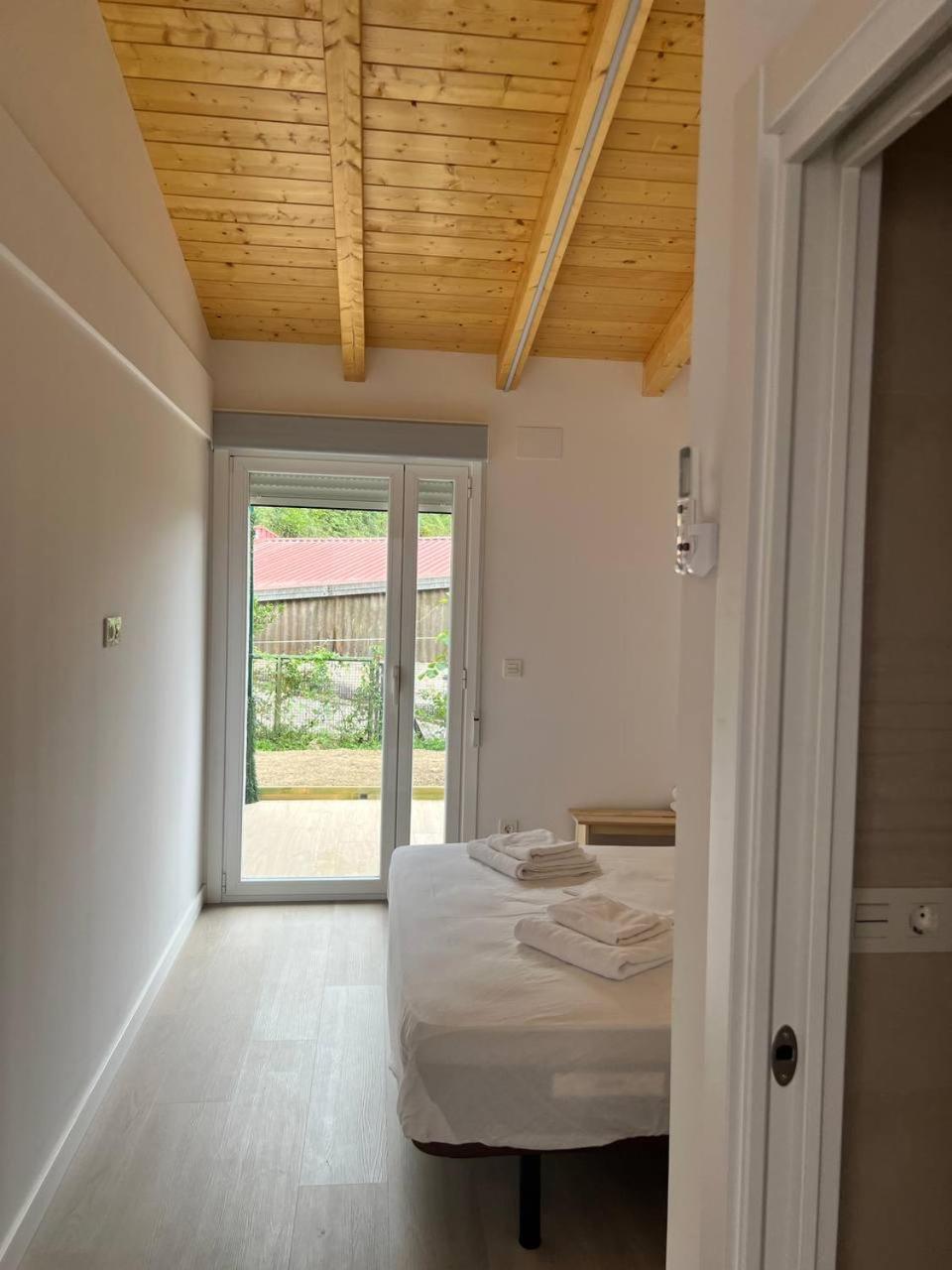 Erletxe Aterpea Hostel Lezo Bagian luar foto